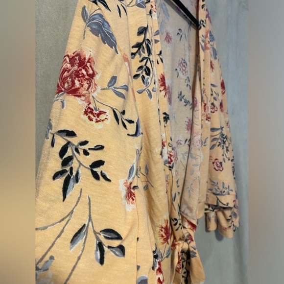 Cover Up Cardigan - Picture 3 of 3